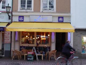 Caf� L�g�re